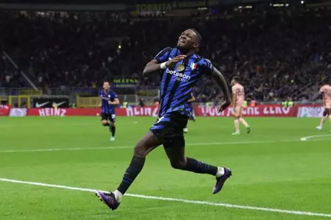 صراع ثنائي.. هداف "شتاء الدوري الإيطالي" يشعل منافسة تورام وريتيجي